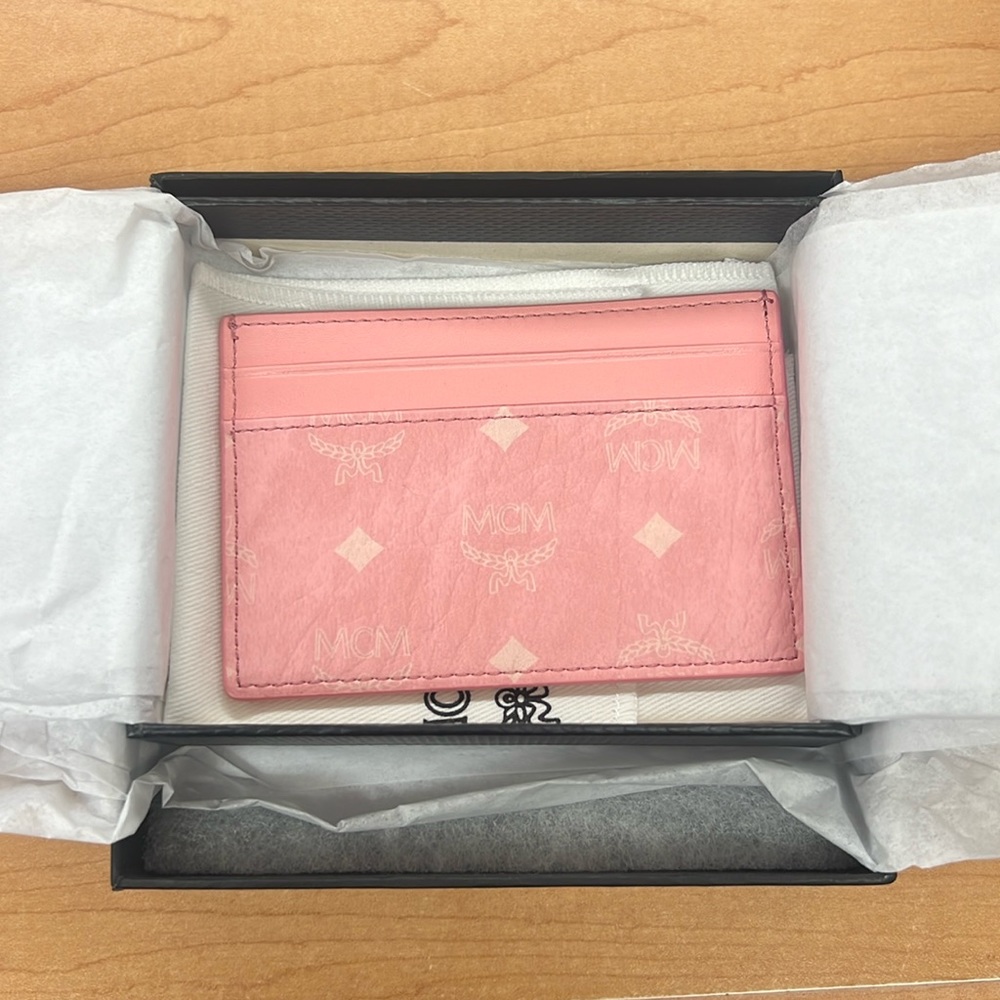 MCM Card Case in Blossom Pink Visetos Original- brand new in wrapping